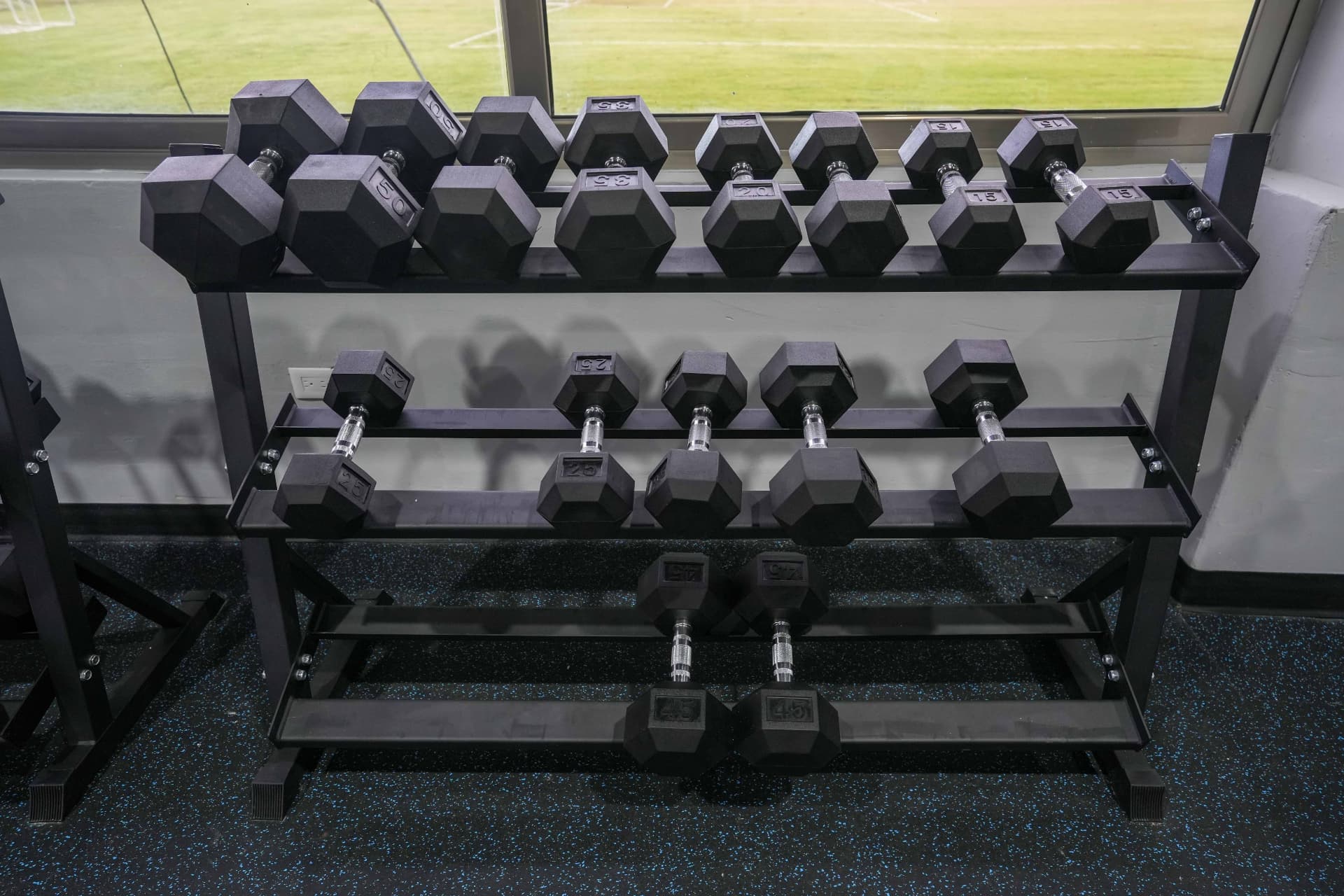 Rack de mancuernas hexagonales