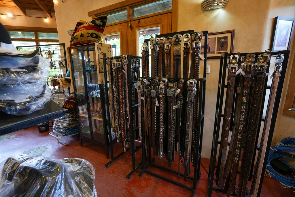 Correas y hebillas western